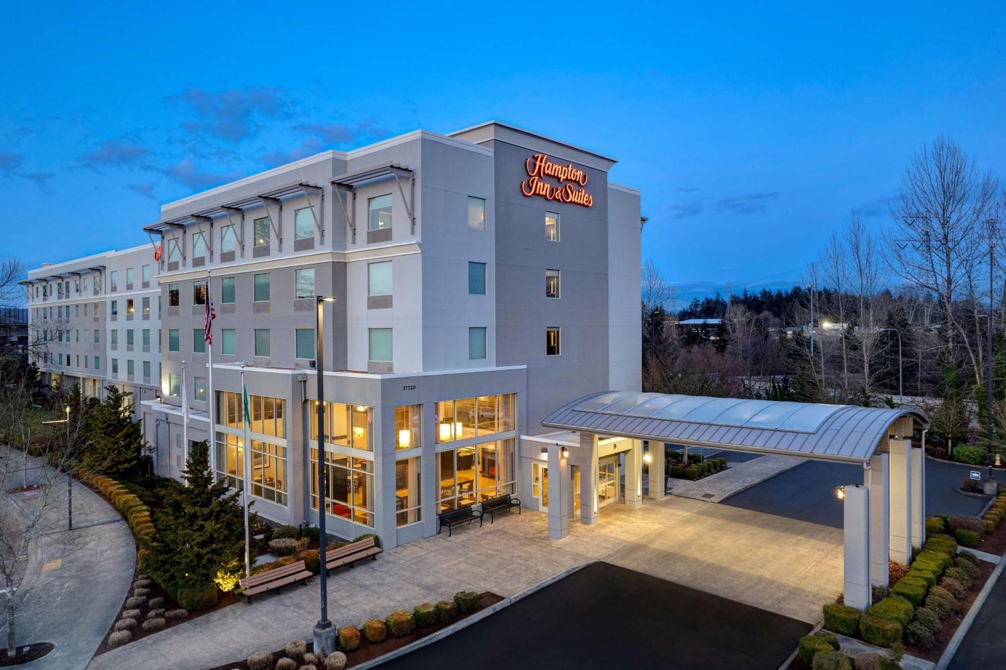 Hampton Inn & Suites Seattle/Federal Way Exterior photo